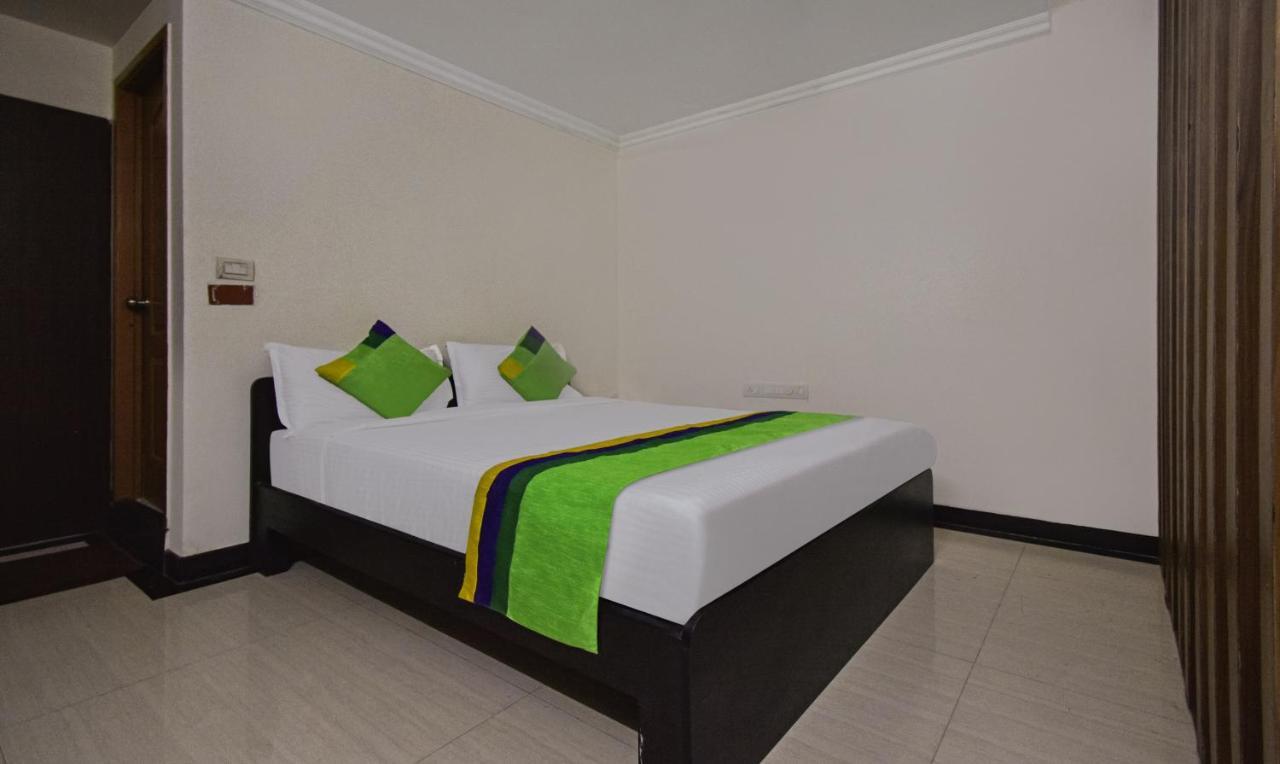 Hotel Treebo Samhaar Residency Thoraipakkam Chennai Esterno foto