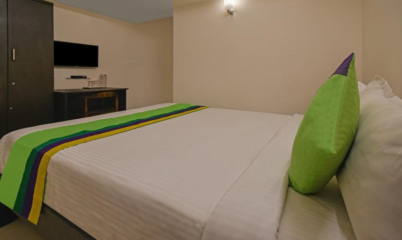 Hotel Treebo Samhaar Residency Thoraipakkam Chennai Esterno foto