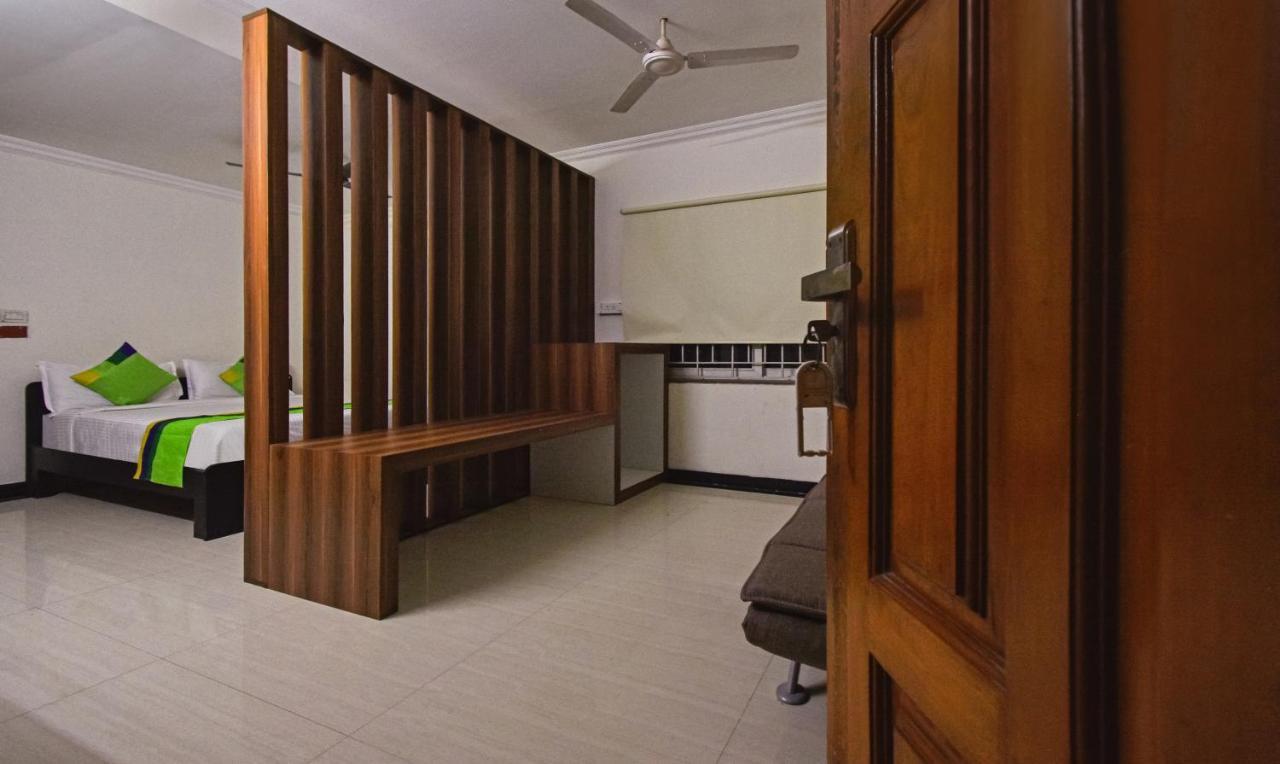 Hotel Treebo Samhaar Residency Thoraipakkam Chennai Esterno foto